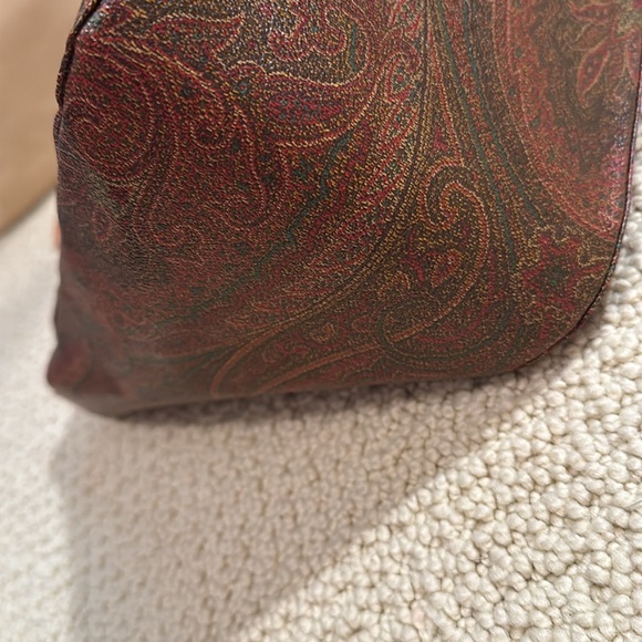 Etro signature canvas tote in burgundy - Picture 9 of 10